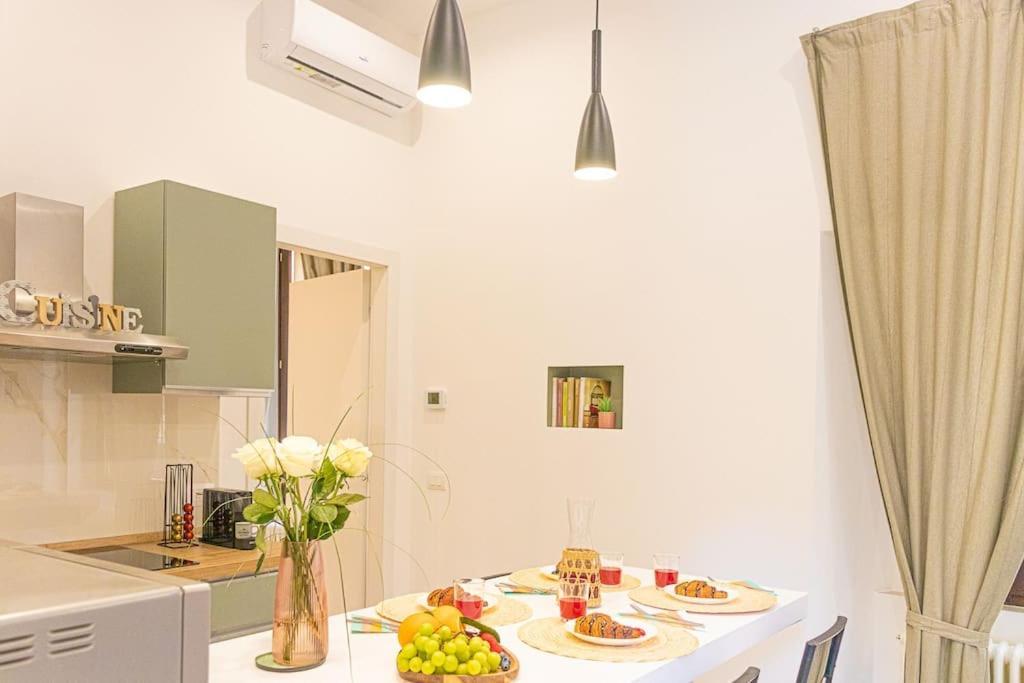 New Private Apt In Como A-C Self Check-In エクステリア 写真